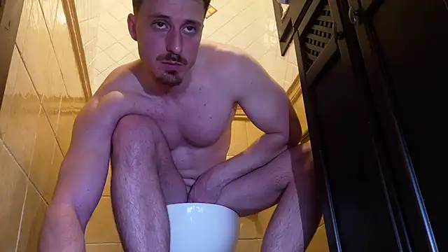 zeusoctavian1 online show from July 24, 3:37 am