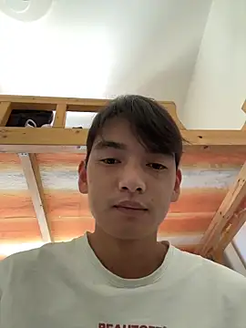 XHR001 online show from April 9, 6:52 am