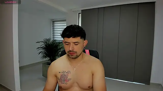 TroyeSavage online show from March 15, 12:13 pm