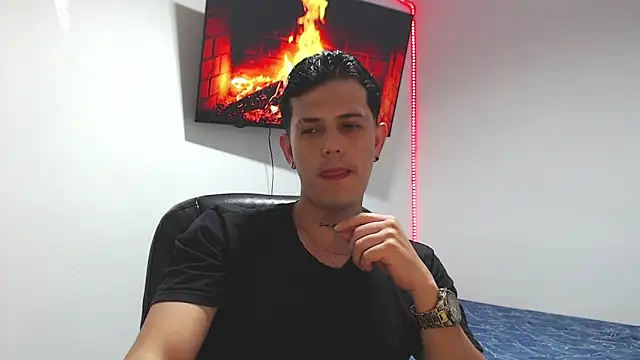 JUAN CAMILOXXX online show from March 29, 4:45 am