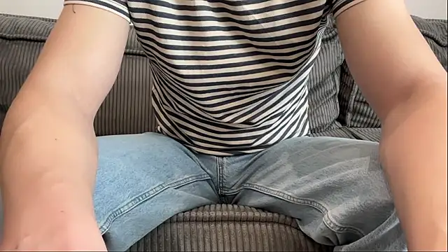 Tommy99907 online show from March 21, 1:37 pm