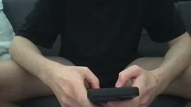 ugofantocci online show from April 30, 1:07 pm