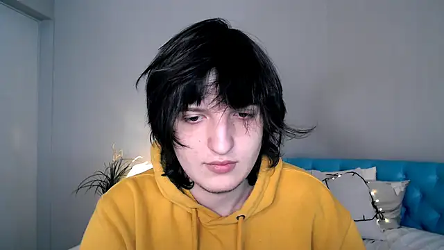 delalex online show from April 30, 2:57 pm