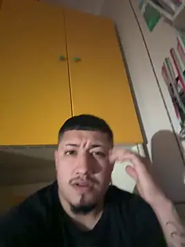 lmagnifico03 online show from March 11, 4:14 pm