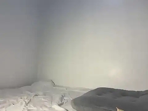 hottasianboy online show from April 17, 9:34 am