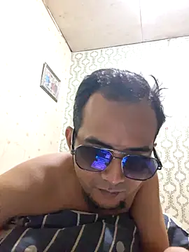 Molgavaliant online show from March 28, 10:48 am