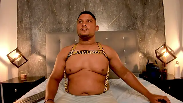 Liam Carters online show from March 20, 2:21 pm