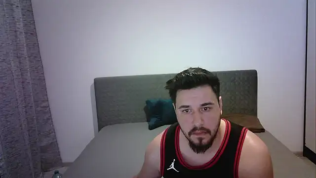 Gianiboy99 online show from April 28, 7:07 pm