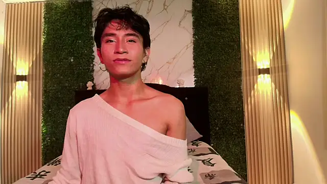 cococumps online show from June 26, 1:13 pm