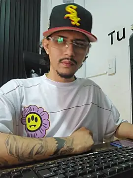 J-master23 online show from August 4, 9:19 pm