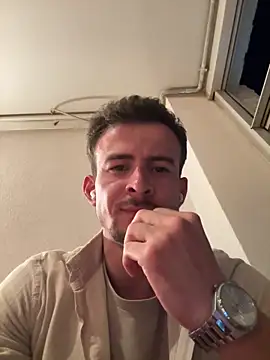 globalfucker34 online show from June 19, 8:13 pm