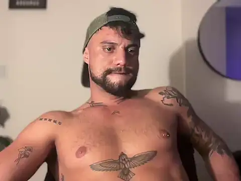 tomaxhot69 online show from March 28, 11:05 pm