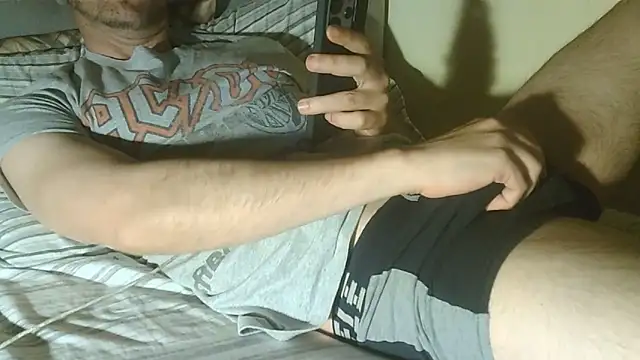 miguel edg01 online show from May 25, 3:13 am
