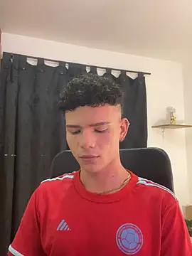 sebascuterouss online show from May 11, 1:46 pm