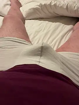 hot uk cam1 online show from May 12, 10:29 pm