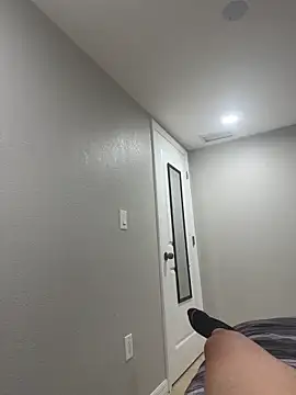 Divad98 online show from April 2, 1:14 am