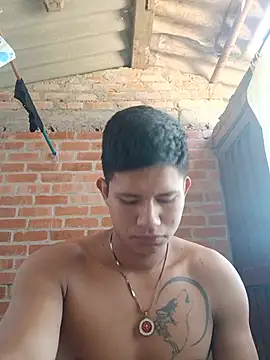 axelquino online show from July 6, 12:35 pm