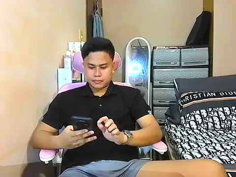 tipsy butter online show from May 30, 3:01 pm