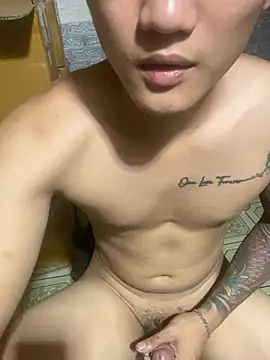 Lighting001 online show from April 7, 10:48 am