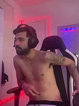 elflakito2501 online show from April 8, 11:42 am