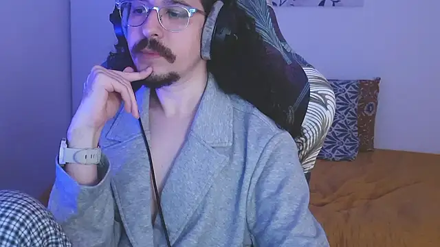 okakox online show from April 18, 6:09 pm