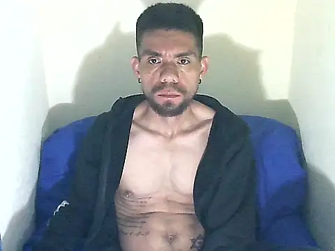 thomas2wood online show from June 22, 3:12 am
