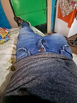 chaparritoSv online show from April 8, 8:50 pm