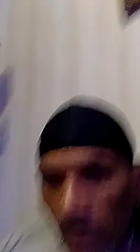 Skinzj online show from February 20, 10:04 pm