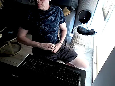 KoneserZmyslow online show from June 23, 2:43 pm