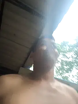 Andrescuenca28 online show from May 3, 1:47 pm