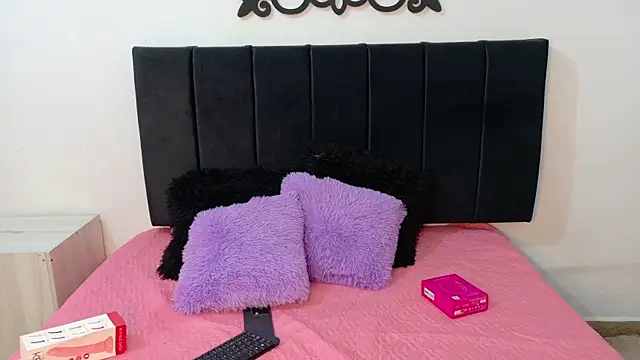 LunayDream online show from July 10, 12:30 pm