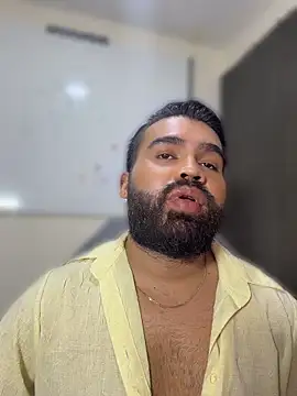 LucaLaurent online show from April 20, 2:25 am