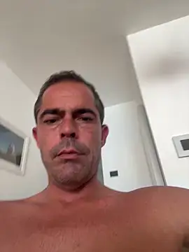 Riccardo86xx online show from June 18, 9:25 am