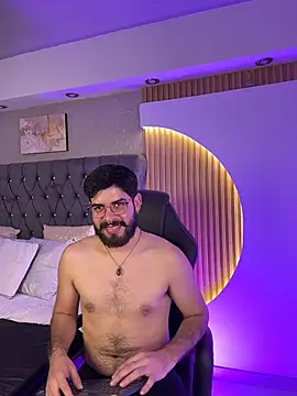 DomBoy  online show from May 31, 2:01 am