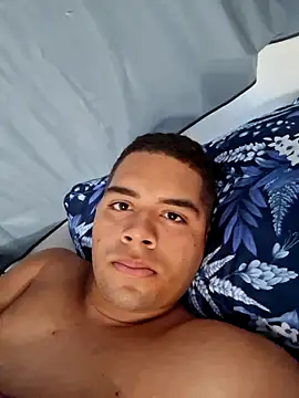 correia0029 online show from April 29, 10:20 am