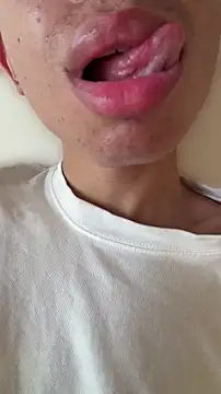 hotlips2026 online show from August 1, 4:17 pm