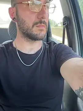 naughtybustard online show from June 3, 2:33 pm