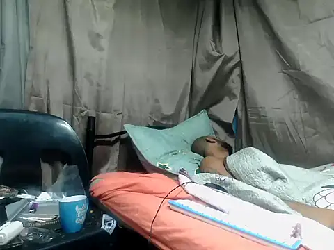 Camodick online show from April 17, 9:34 am