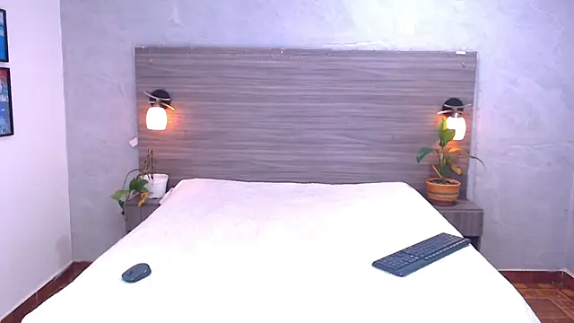 Dilan Hall online show from June 22, 6:56 pm