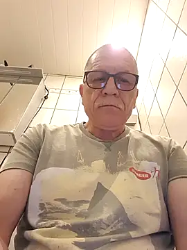 NextAct92 online show from June 19, 2:17 am