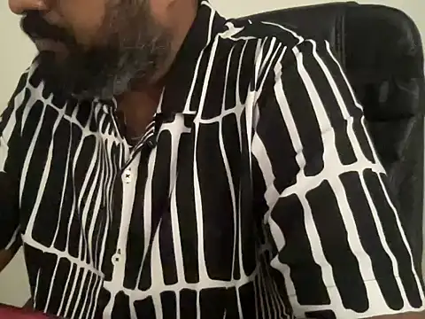incestfukcerr online show from July 14, 10:43 am