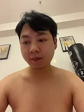 xiaoyi- online show from June 3, 4:47 am