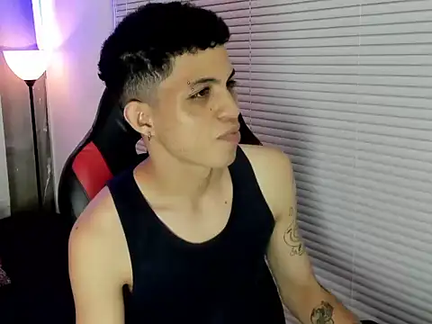 cameron lux77 online show from June 25, 5:12 am