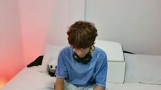 Samy Twink online show from July 20, 3:02 am