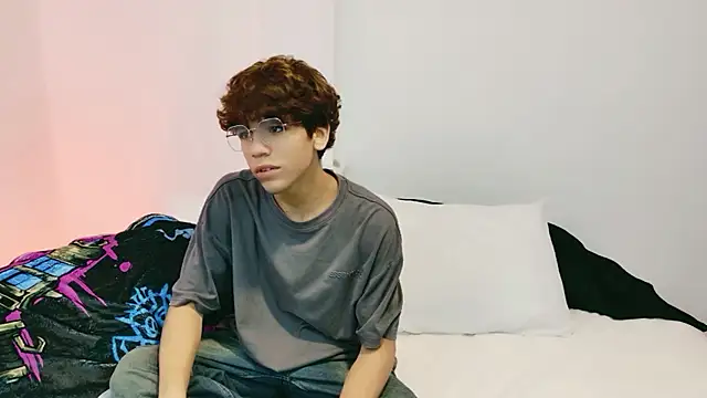 Samy Twink online show from July 19, 3:01 am