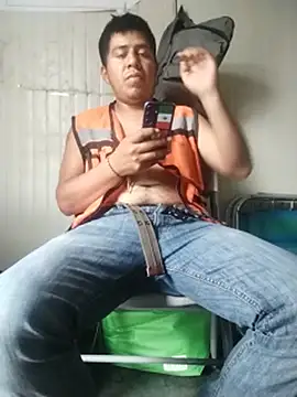 Hdheueiieirjr online show from June 14, 9:39 pm