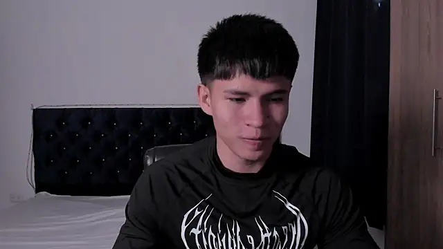 ryo kush  online show from June 30, 1:34 pm