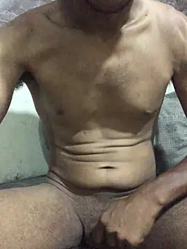Putichelly online show from August 9, 9:31 pm