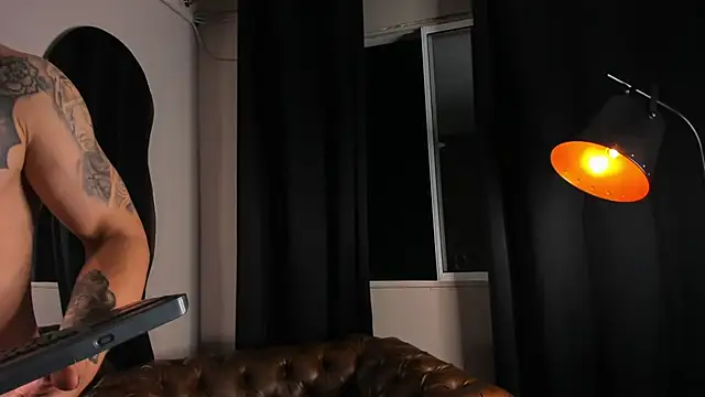 DanteDonovan  online show from July 2, 12:09 am