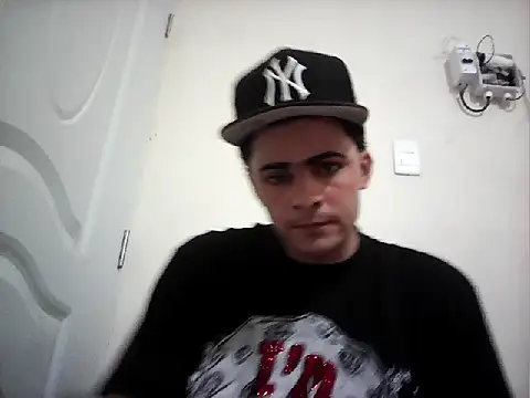 Rodri alex1 online show from June 28, 12:38 am